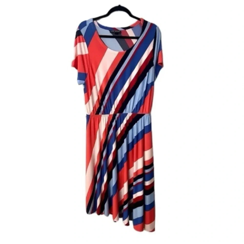 Lane Bryant Short Sleeve Striped Asymmetrical Hem Midi Dress Size 14/16 GUC